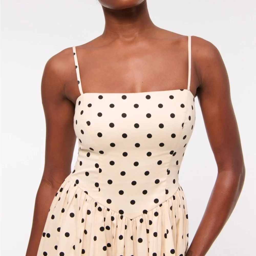 Abercrombie & Fitch Polka Dot Bubble Dress - Picture 2 of 4